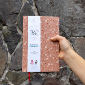 Tiny cherry blossoms – Cuaderno Rayado Mediano